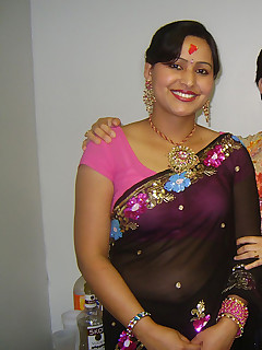 hot housewife indian pics